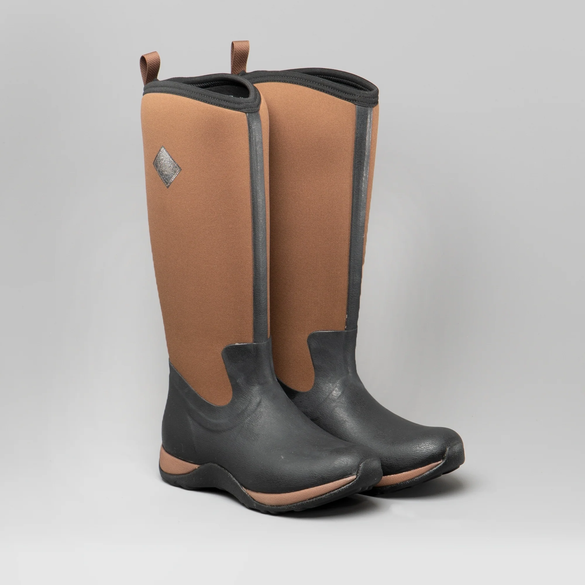 Muck Boots ARCTIC ADVENTURE Womens Rubber Wellington Boots Black/Tan - Image 3