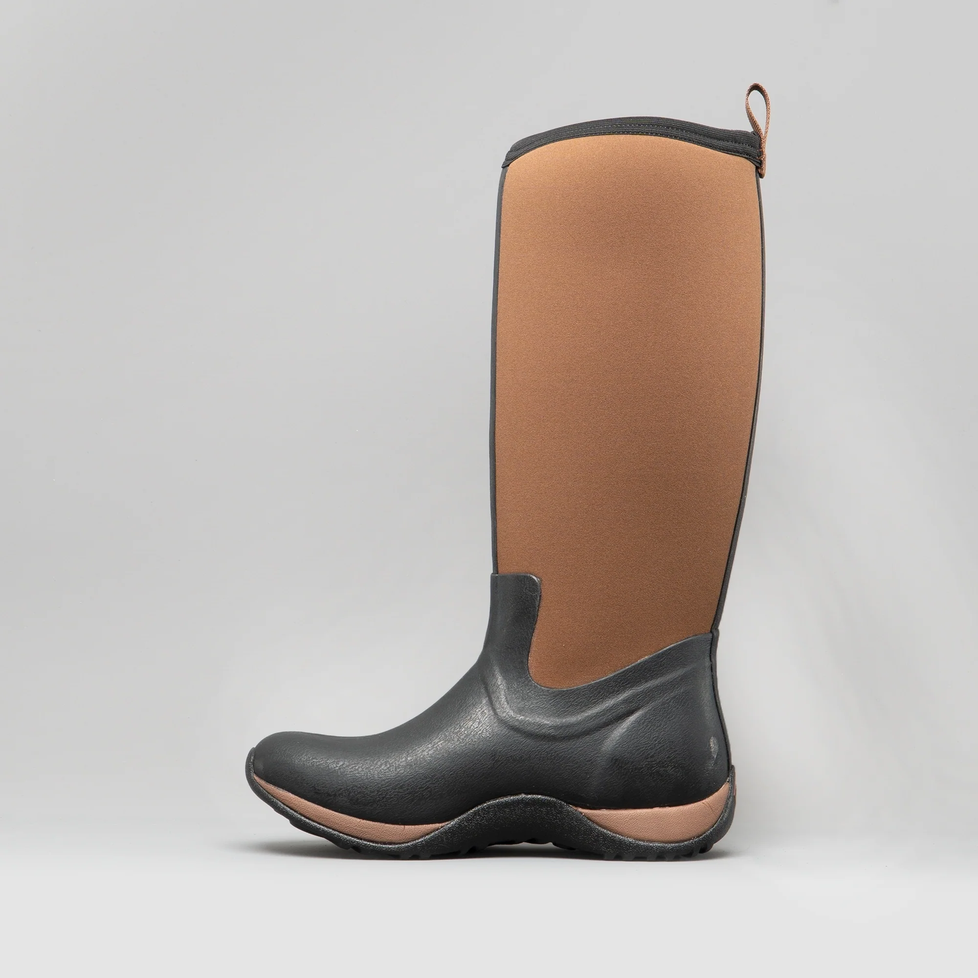 Muck Boots ARCTIC ADVENTURE Womens Rubber Wellington Boots Black/Tan - Image 6