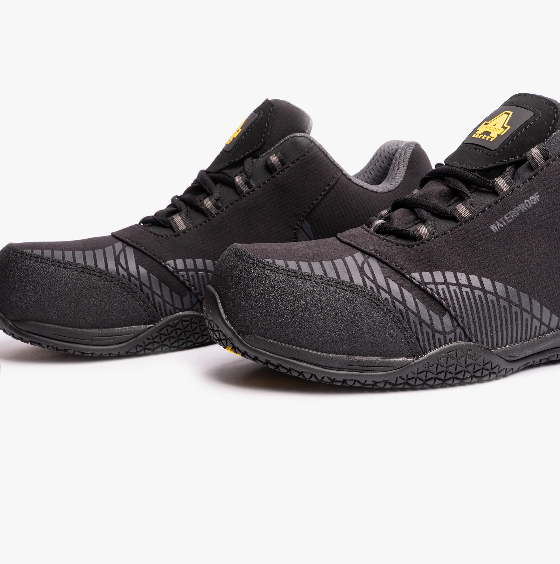 Amblers Safety FS29C Mens Safety Trainers Black - Image 6