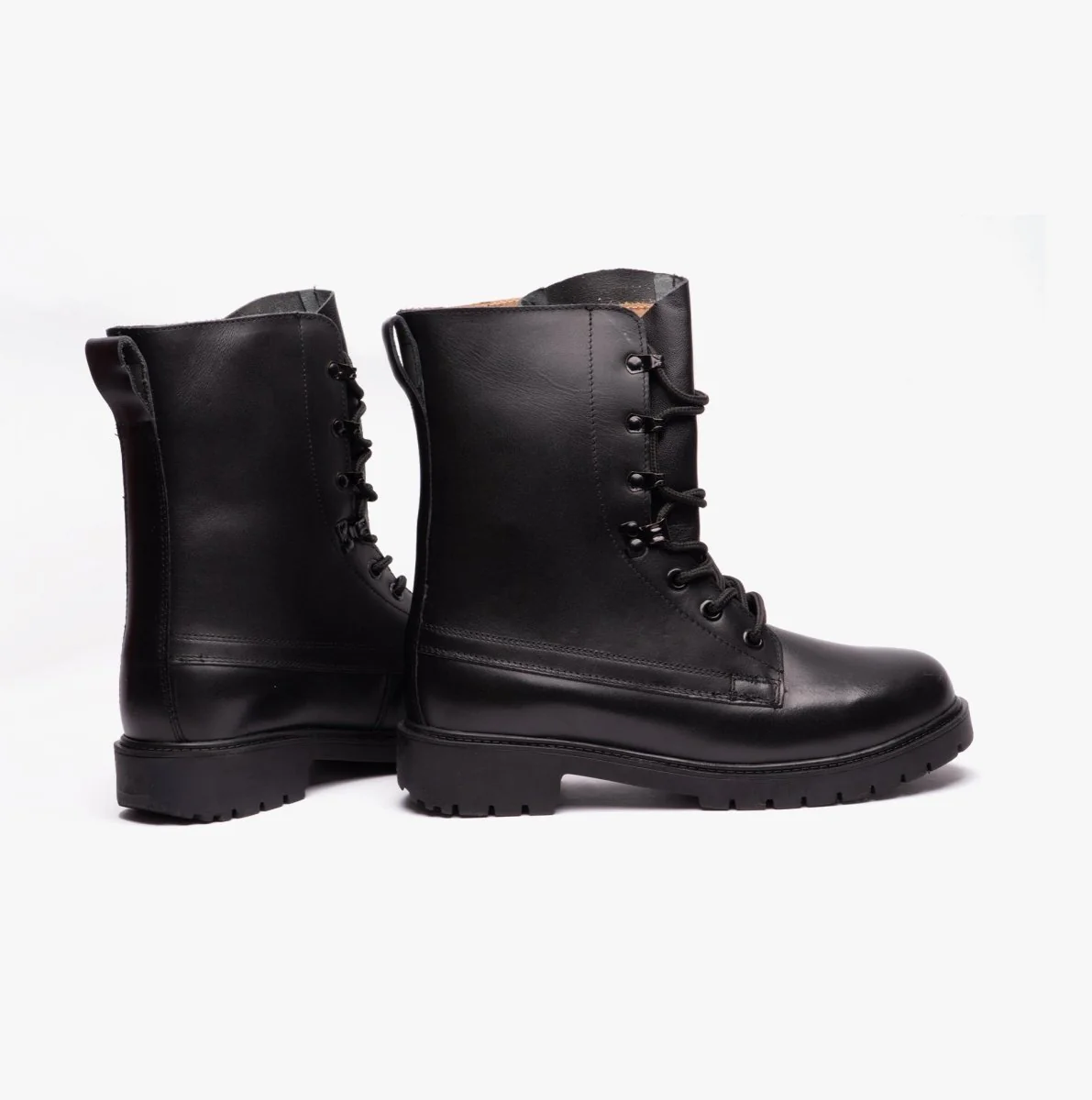 Grafters M9666A Unisex Leather Assault Boots Black - Image 6